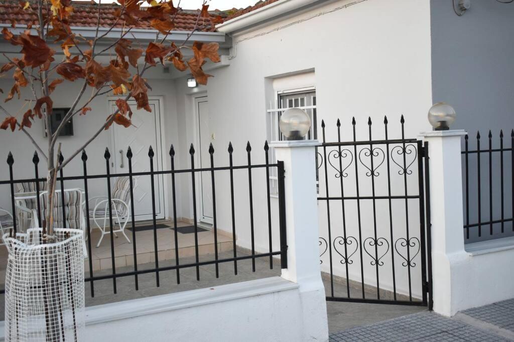 Apartament Thalia'S House Tríkala Zewnętrze zdjęcie